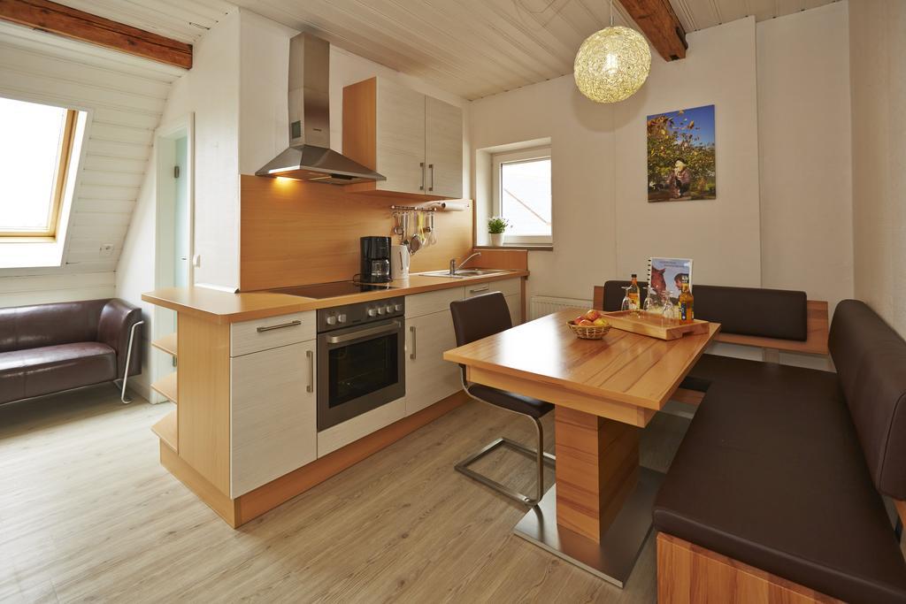 Urlaubsreiterhof Trunk Apartment Igersheim ห้อง รูปภาพ