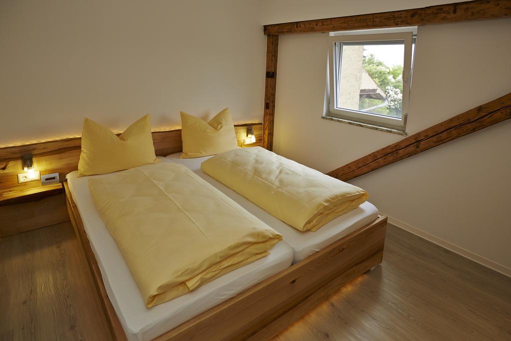 Urlaubsreiterhof Trunk Apartment Igersheim ห้อง รูปภาพ