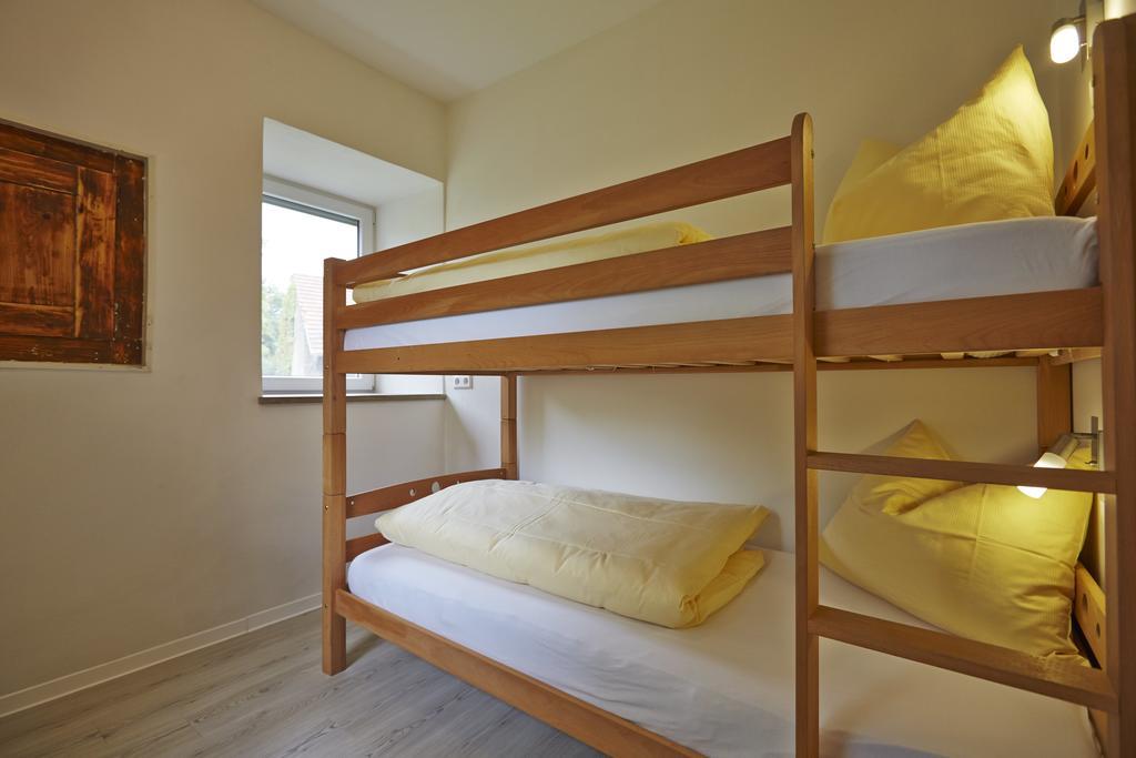 Urlaubsreiterhof Trunk Apartment Igersheim ภายนอก รูปภาพ