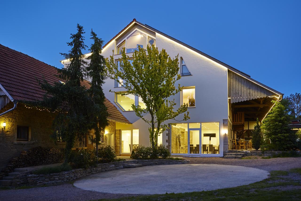 Urlaubsreiterhof Trunk Apartment Igersheim ภายนอก รูปภาพ