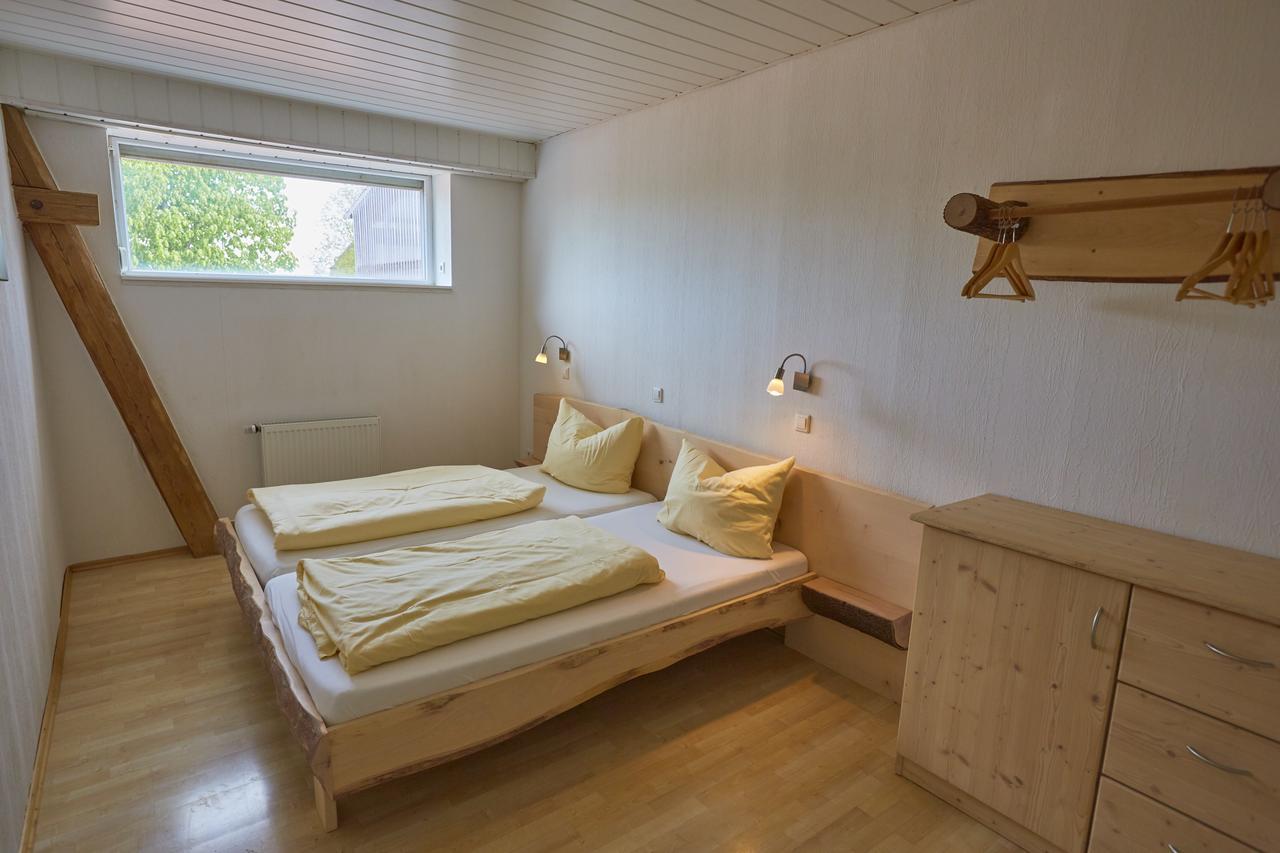 Urlaubsreiterhof Trunk Apartment Igersheim ภายนอก รูปภาพ